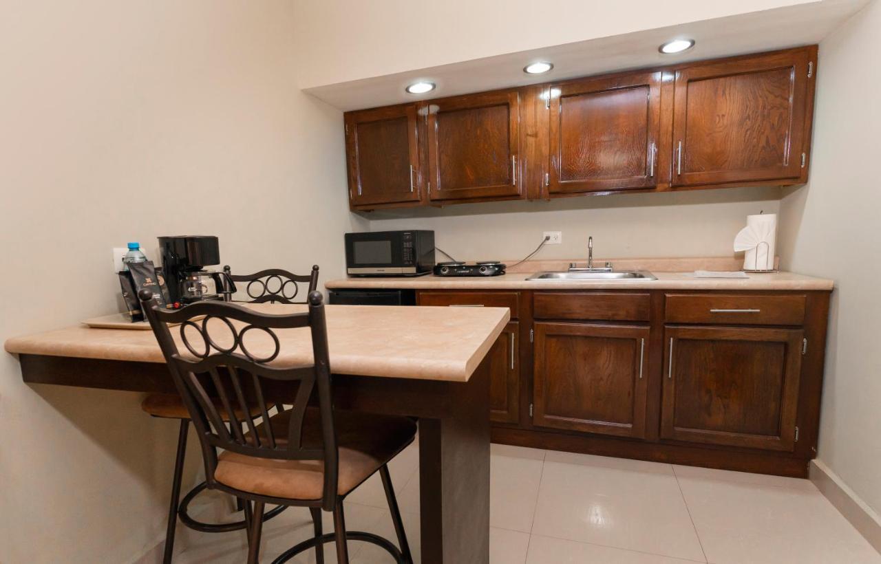 El Camino Hotel & Suites Heroica Caborca Zewnętrze zdjęcie