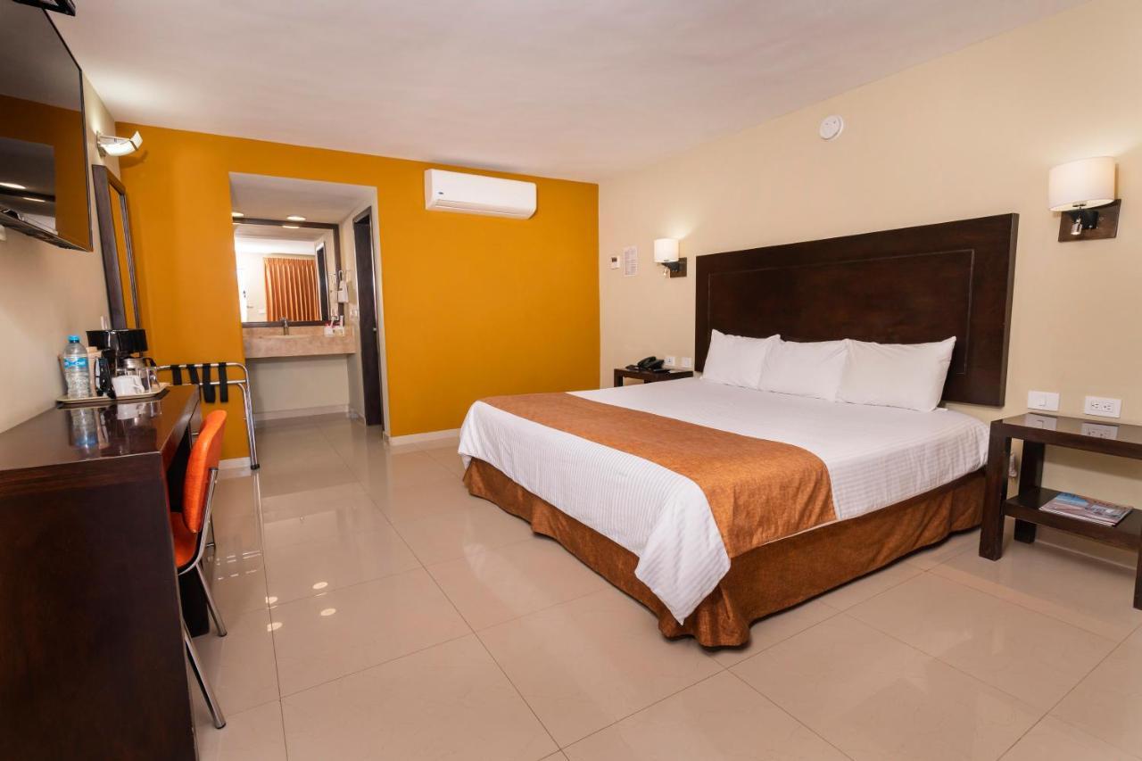 El Camino Hotel & Suites Heroica Caborca Zewnętrze zdjęcie