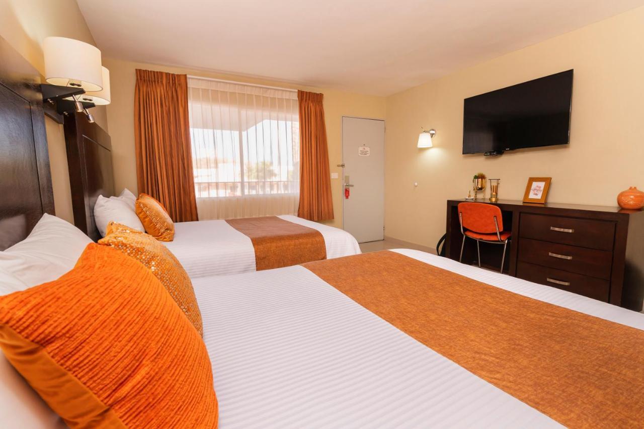 El Camino Hotel & Suites Heroica Caborca Zewnętrze zdjęcie
