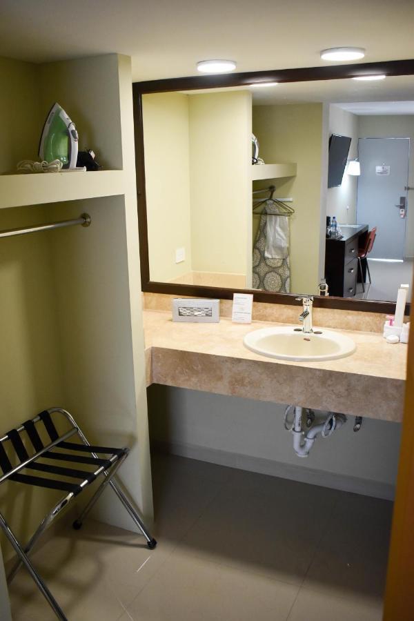 El Camino Hotel & Suites Heroica Caborca Zewnętrze zdjęcie
